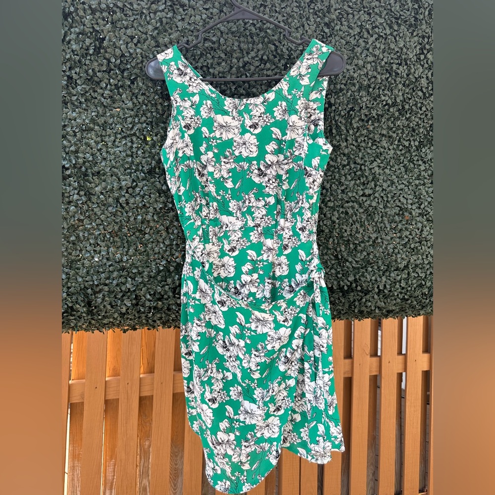 Cecico floral dress - Picture 2 of 7
